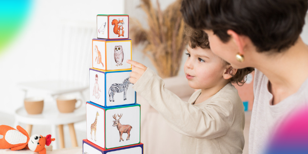 montessori hračky stavění věže